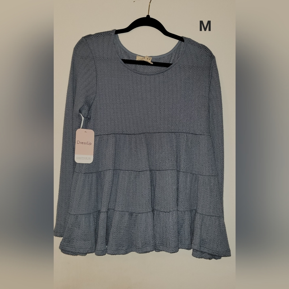 Long Sleeve Shirt, Size Medium, NWT
